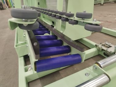 Convoyeur à rouleaux