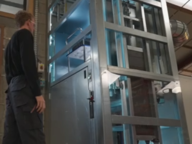 Monte-charge Kompact